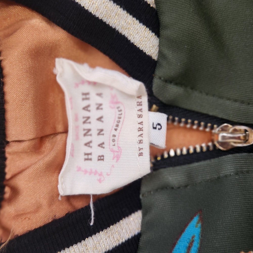 Hannah Banana Green Jacket with Gold Lining - Picture 8 of 9